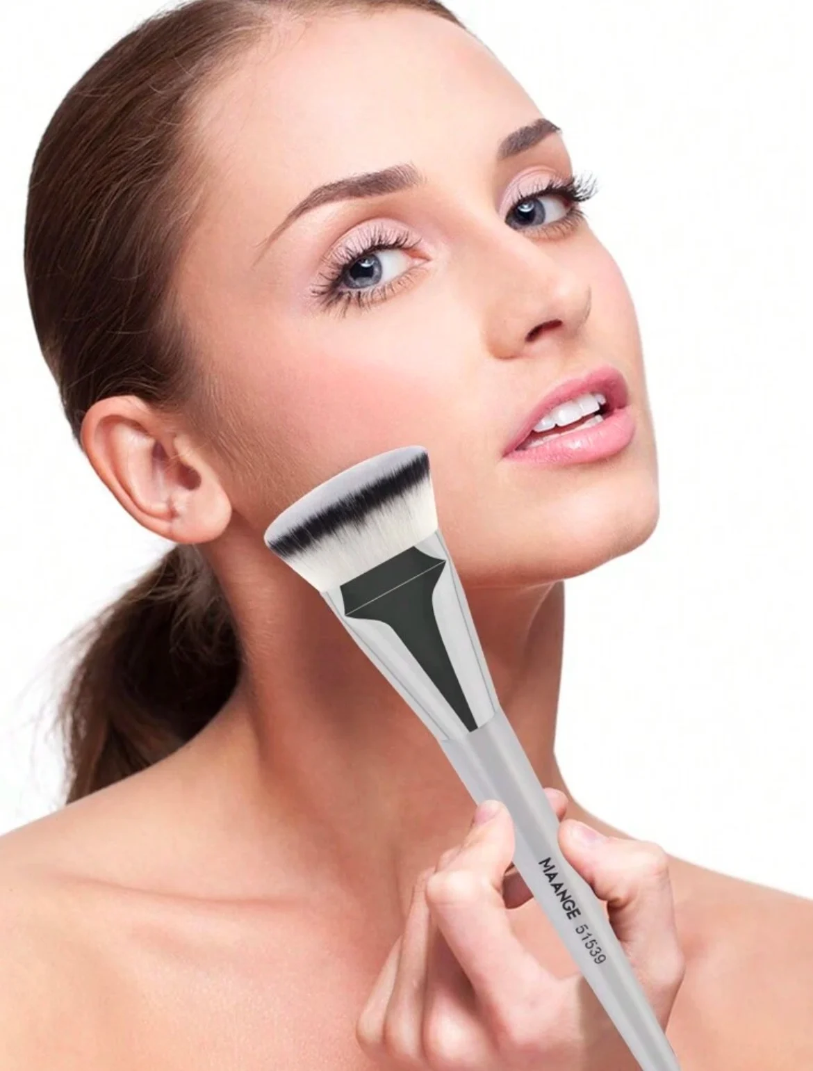 MAANGE Premium 1 Pièce Foundation Brush Flat Head