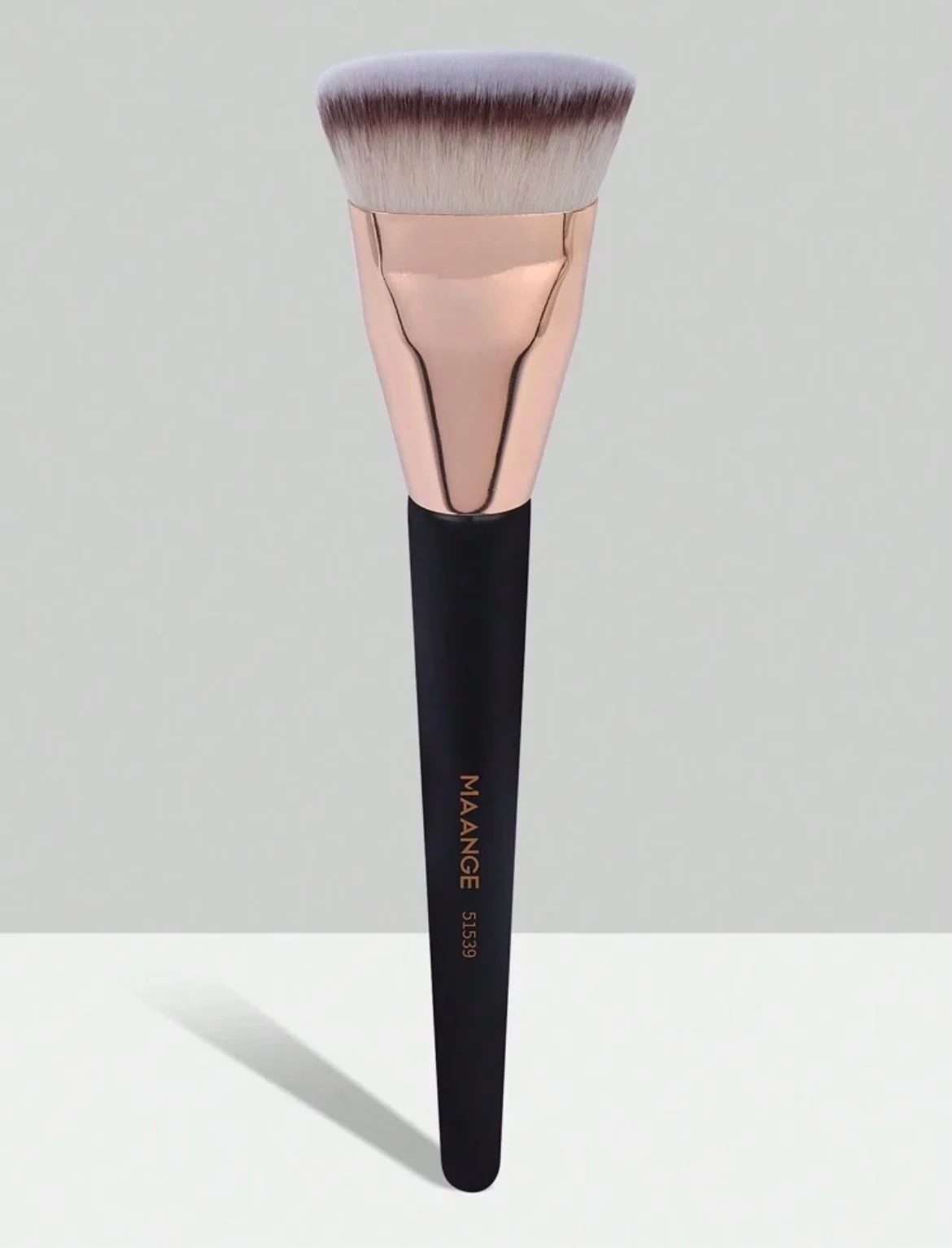 MAANGE Premium 1 Pièce Foundation Brush Flat Head