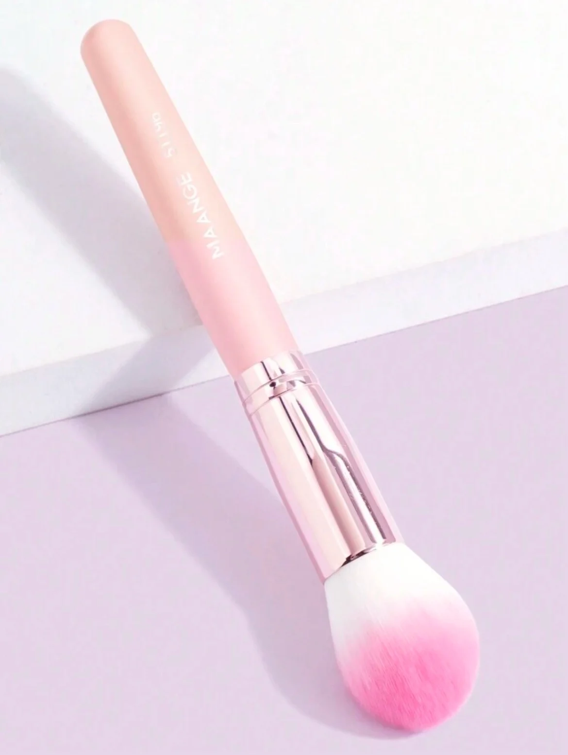 MAANGE Professionnal Blush Brush MAANGE Professionnal Blush Brush