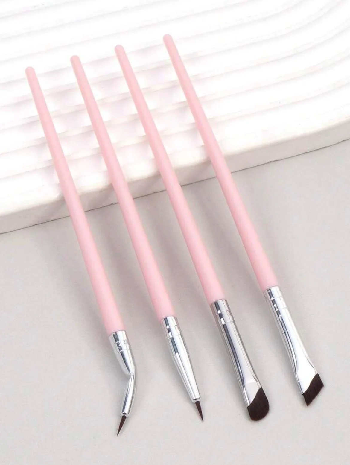MAANGE Professionnal Eye Brush Set De 4 Pièces MAANGE Professionnal Eye Brush Set De 4 Pièces