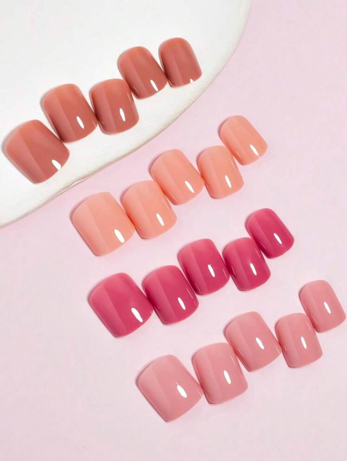 VV MEIJIAER Press-On Nails 96 Pièces Réutilisables Carrés Courts (4 Couleurs Nude) Avec Boîte - ZJ049