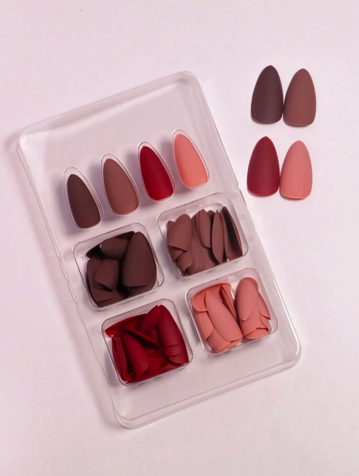 VV MEIJIAER Press-On Nails 96 Pièces Réutilisables Amande Longue (4 Couleurs Automne et Hiver) + Feuille Adhésive + Mini Lime - ZJ107 VV MEIJIAER Press-On Nails 96 Pièces Réutilisables Amande Longue (4 Couleurs Automne et Hiver) + Feuille Adhésive + Mini Lime - ZJ107