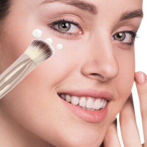 MAANGE Professionnal Triangle Concealer Brush MAANGE Professionnal Triangle Concealer Brush