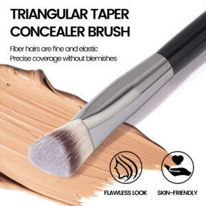 MAANGE Professionnal Triangle Concealer Brush MAANGE Professionnal Triangle Concealer Brush
