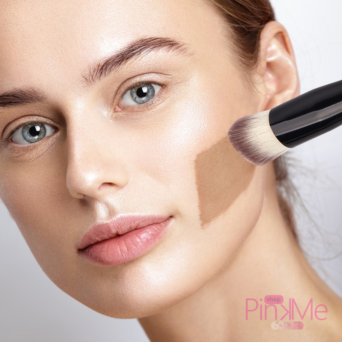 MAANGE Professionnal Triangle Concealer Brush MAANGE Professionnal Triangle Concealer Brush