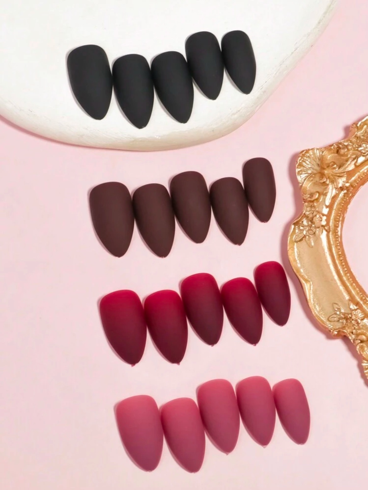 VV MEIJIAER Press-On Nails 96 Pièces Réutilisables Amande Moyenne (4 Couleurs Mates Dégradées) + Feuille Adhésive + Mini Lime - ZJ254 VV MEIJIAER Press-On Nails 96 Pièces Réutilisables Amande Moyenne (4 Couleurs Mates Dégradées) + Feuille Adhésive + Mini Lime - ZJ254