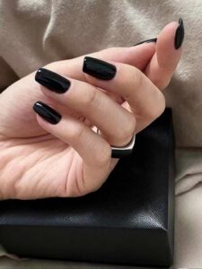 VV MEIJIAER Press-On Nails 24 Pièces Carrés Courts (Noir) + Feuille Adhésive + Mini Lime - ZJ759 VV MEIJIAER Press-On Nails 24 Pièces Carrés Courts (Noir) + Feuille Adhésive + Mini Lime - ZJ759