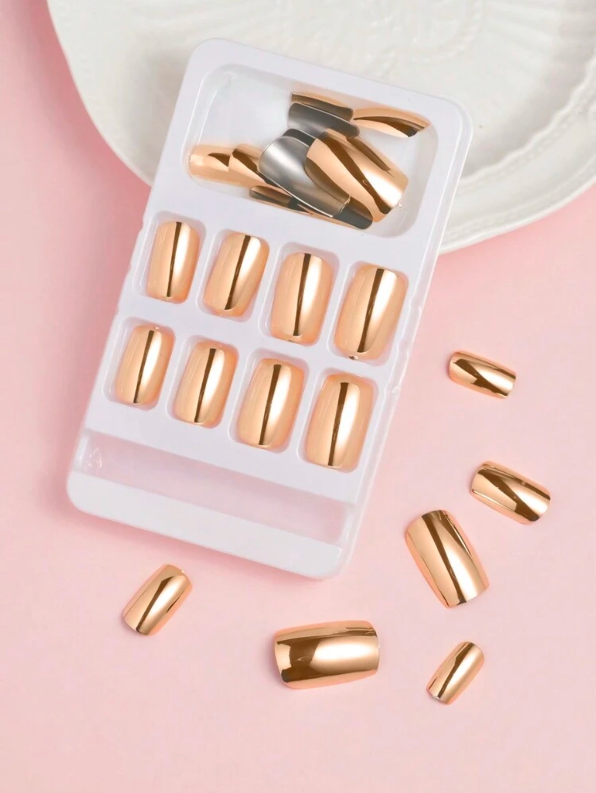 VV MEIJIAER Press-On Nails 24 Pièces Carrés Longue (Doré Effet Mirroir) + Feuille Adhésive + Mini Lime - ZJ341 VV MEIJIAER Press-On Nails 24 Pièces Carrés Longue (Doré Effet Mirroir) + Feuille Adhésive + Mini Lime - ZJ341