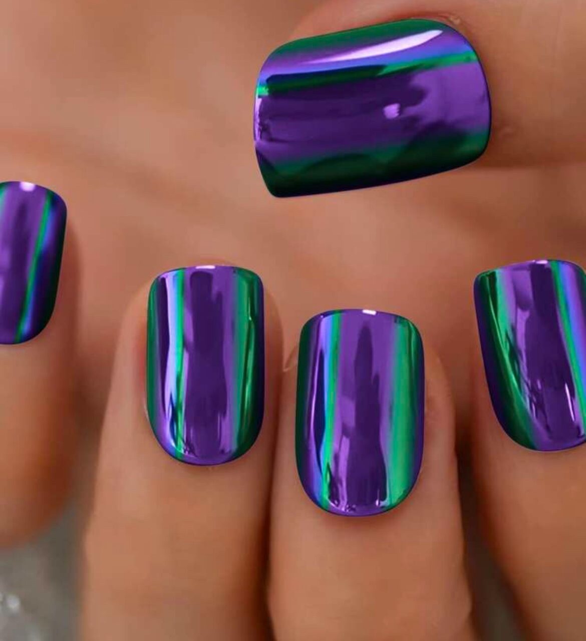 VV MEIJIAER Press-On Nails 24 Pièces Carrés Longue (Aurora Effet Mirroir) + Feuille Adhésive + Mini Lime - ZJ329