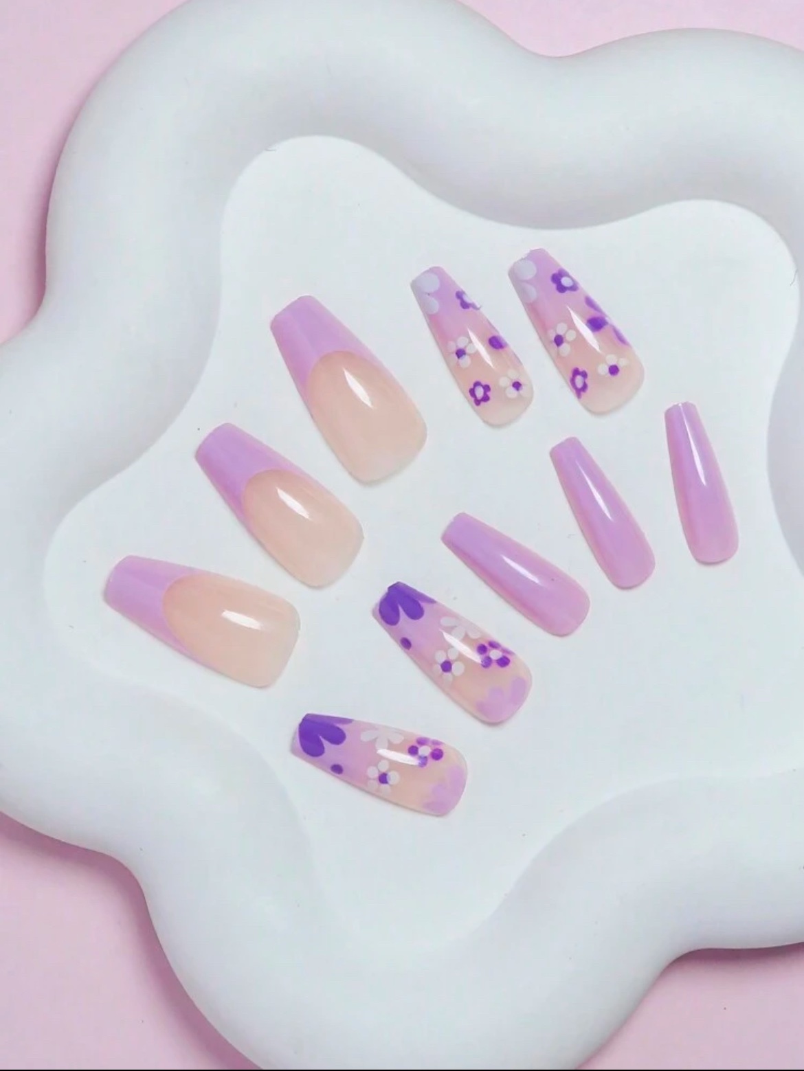 VV MEIJIAER Press-On Nails 24 Pièces Coffin Longue (French Dessin Fleurs) + Feuille Adhésive + Mini Lime - ZJ212 VV MEIJIAER Press-On Nails 24 Pièces Coffin Longue (French Dessin Fleurs) + Feuille Adhésive + Mini Lime - ZJ212