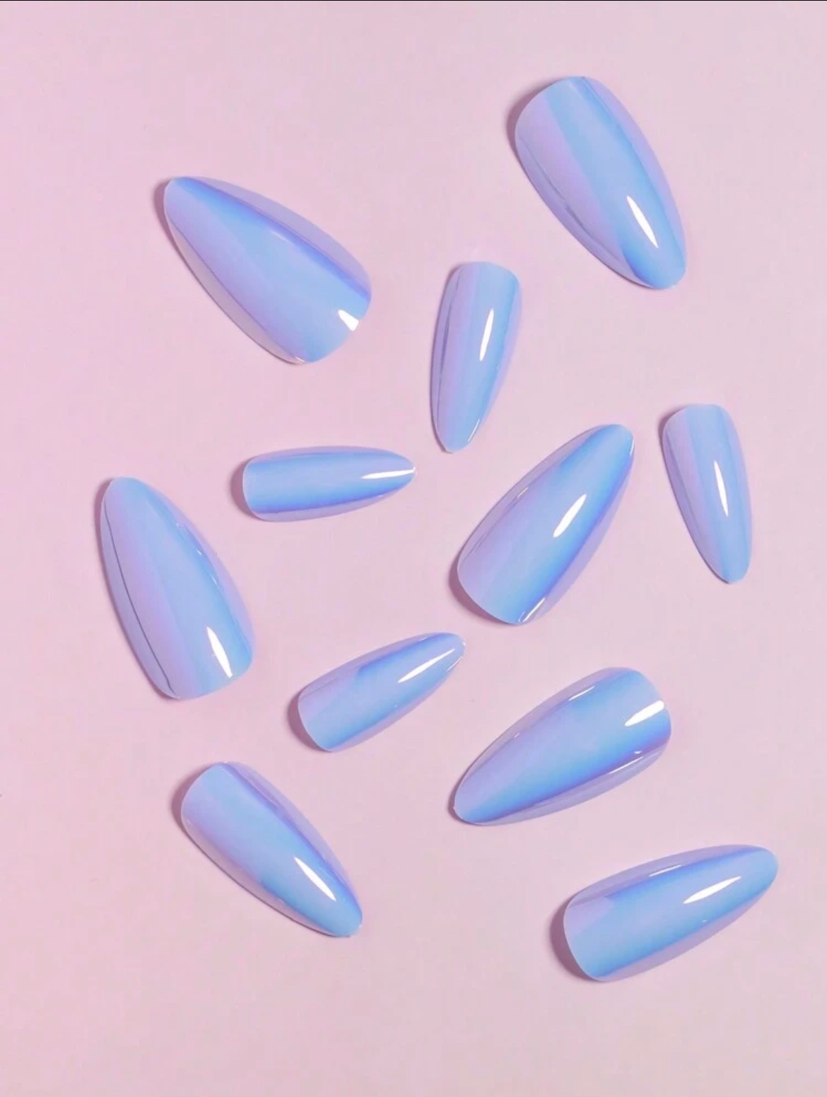 VV MEIJIAER Press-On Nails 24 Pièces Amande Moyen (Blue Chrome) + Feuille Adhésive + Mini Lime - ZJ071 VV MEIJIAER Press-On Nails 24 Pièces Amande Moyen (Blue Chrome) + Feuille Adhésive + Mini Lime - ZJ071