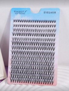 img_2130 MAGEFY 280 Grappes De Faux Cils Individuels Avec Colle Et Pince Courbée (MGY7598-6+TZ)