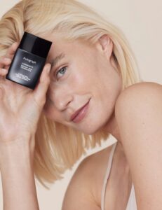 Autograph Fond de teint lumineux « Luminosity Radiant Skin Foundation » – 30 ml Autograph Fond de teint lumineux « Luminosity Radiant Skin Foundation » – 30 ml