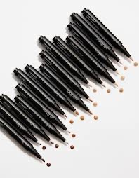 Autograph anti-cernes lumineux « Luminosity Radiant Skin Concealer » – stylo pinceau