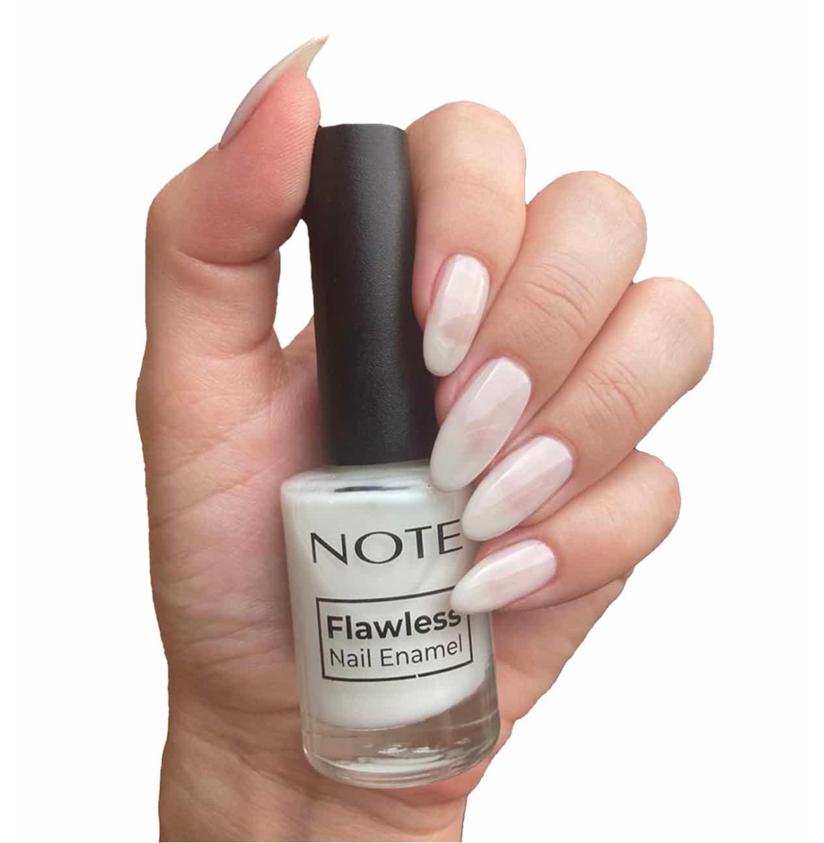 Note Vernis à Ongles Flawless – 021 Whisper White Note Vernis à Ongles Flawless – 021 Whisper White