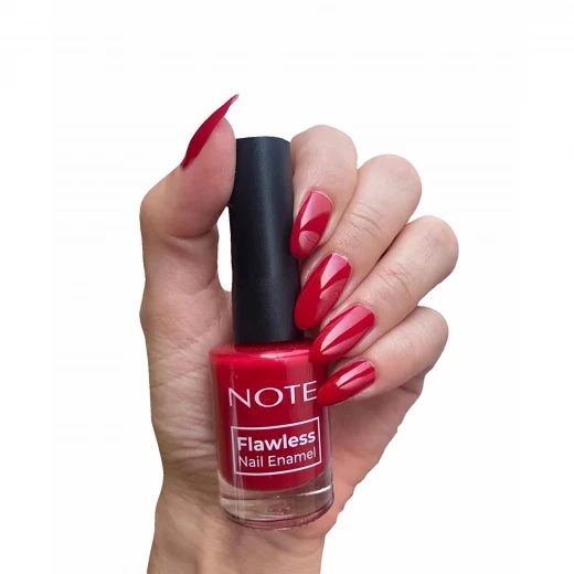Note Vernis à Ongles Flawless – 100 Happy Red Note Vernis à Ongles Flawless – 100 Happy Red