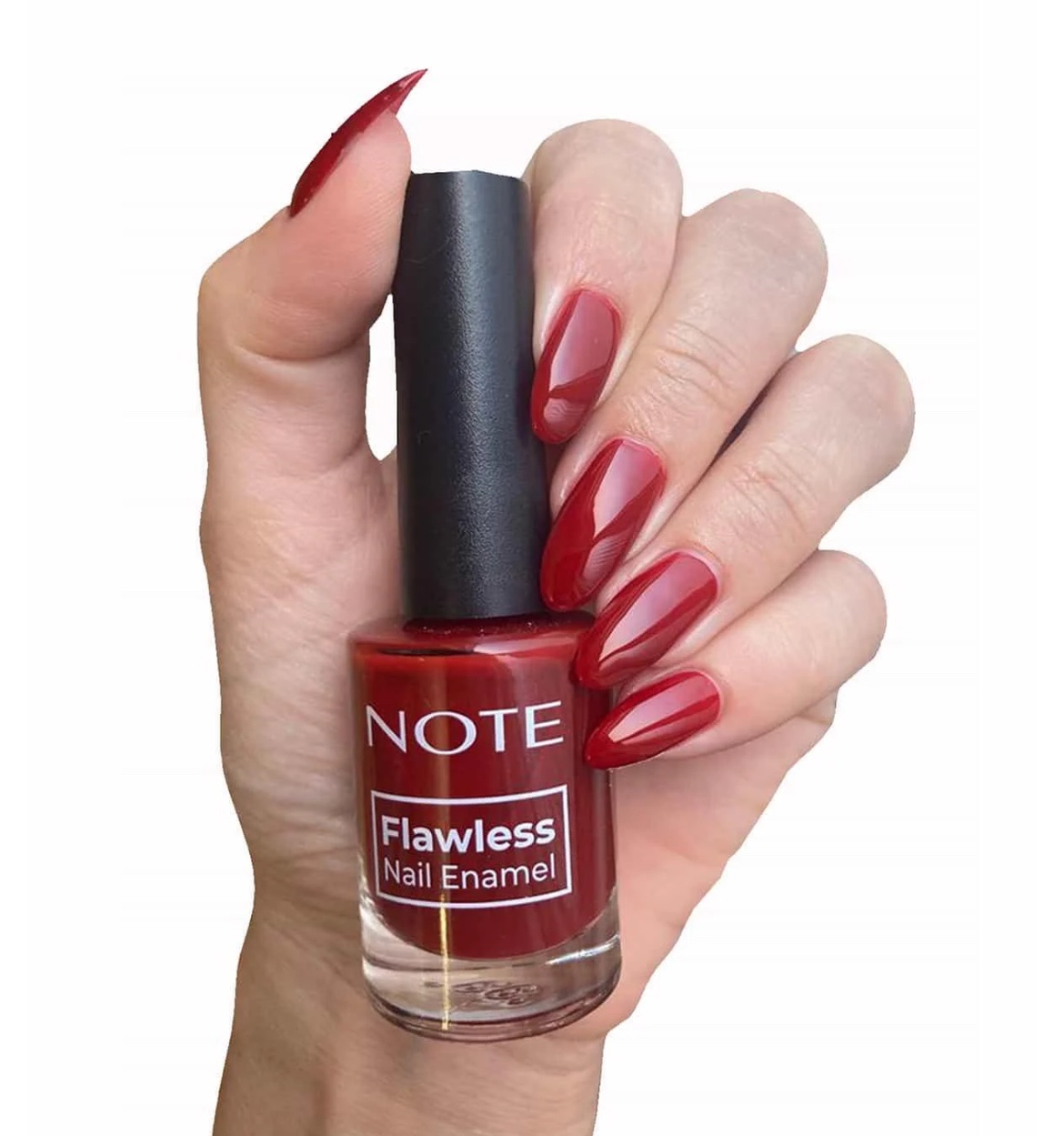 Note Vernis à Ongles Flawless – 101 Bright Red Note Vernis à Ongles Flawless – 101 Bright Red