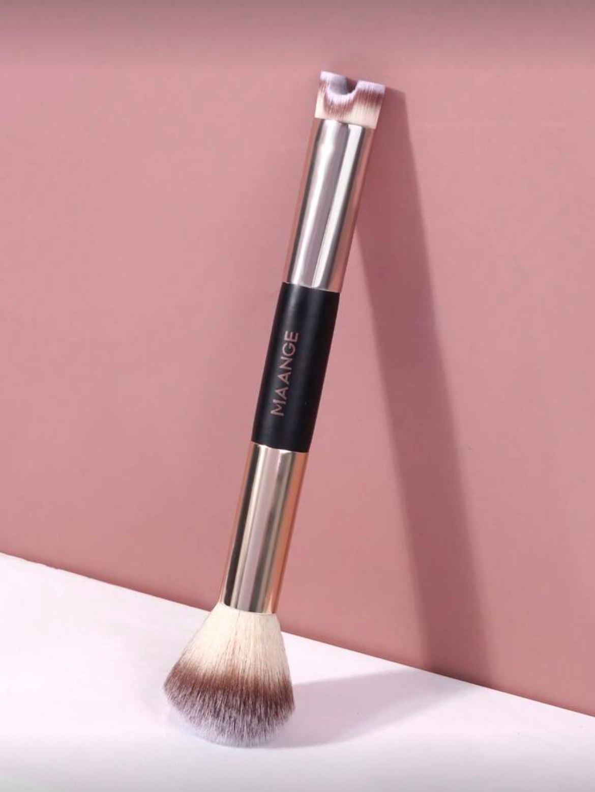 MAANGE Pro Single Double-End Makeup Brush MAANGE Pro Single Double-End Makeup Brush