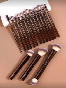 MAANGE MakeUp Brush Set De 16 Pièces With BAG