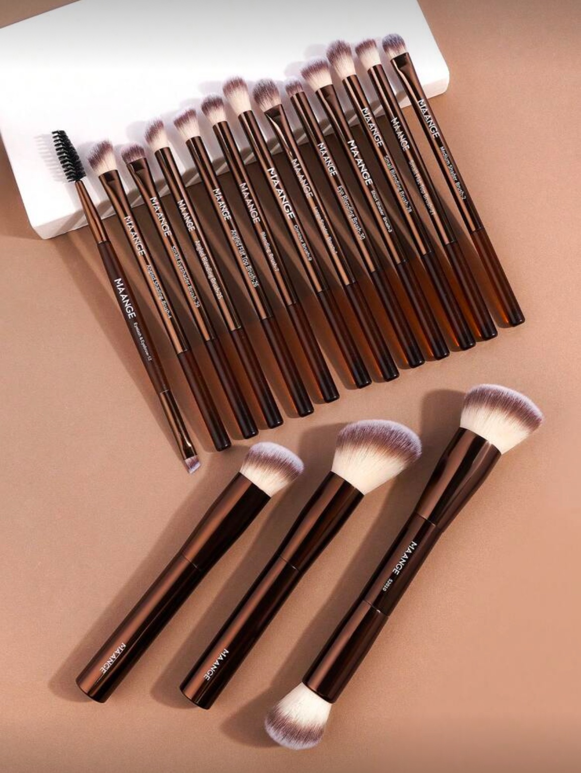 MAANGE MakeUp Brush Set De 16 Pièces With BAG