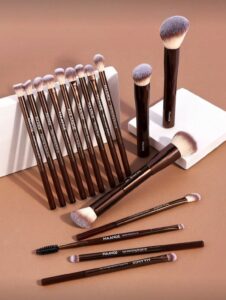 MAANGE MakeUp Brush Set De 16 Pièces With BAG