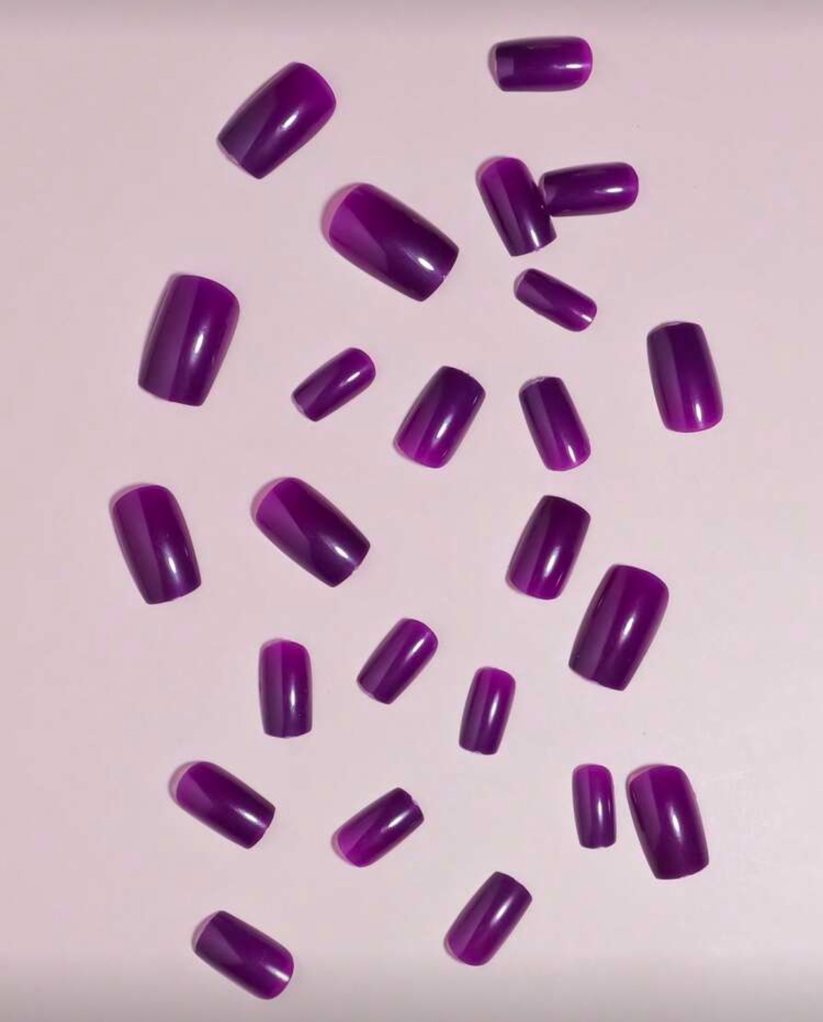 VV MEIJIAER Press-On Nails 24 Pièces Carrés (Violet) + Feuille Adhésive + Mini Lime - ZJ233