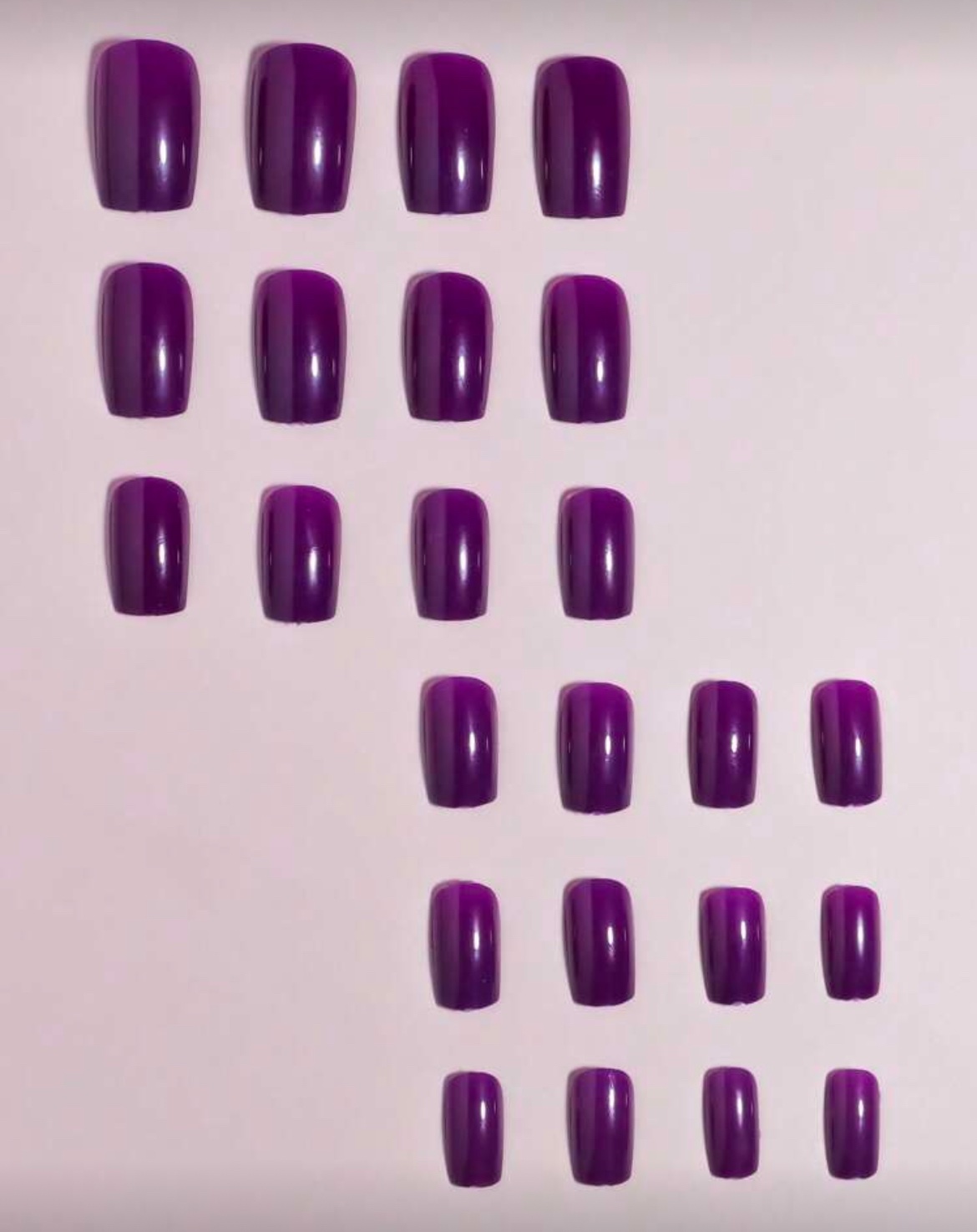 VV MEIJIAER Press-On Nails 24 Pièces Carrés (Violet) + Feuille Adhésive + Mini Lime - ZJ233