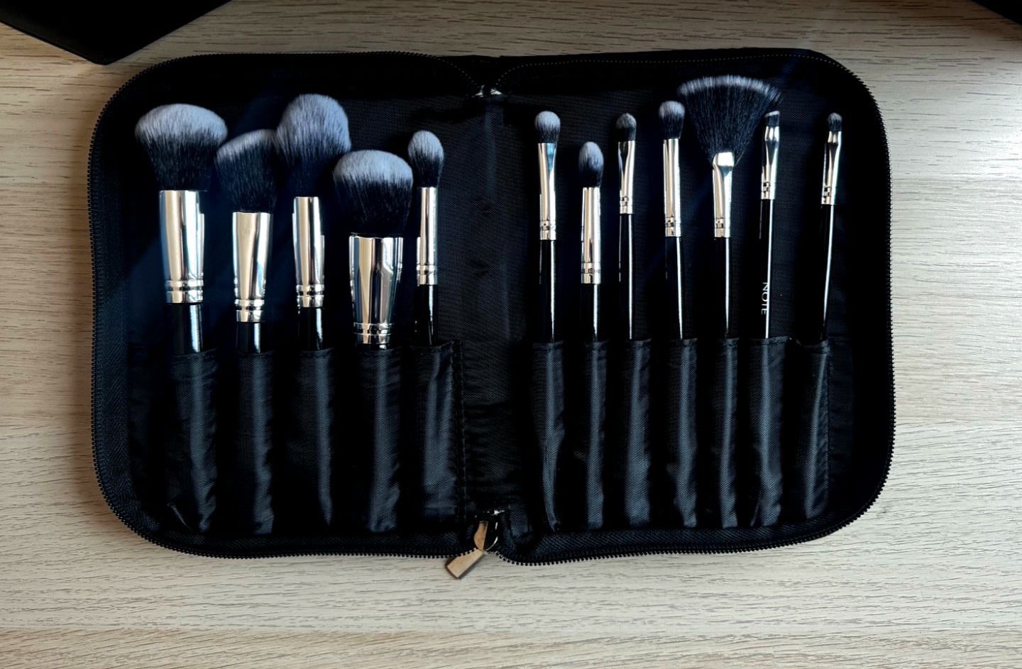 Note Brush Set 12 Pièces Avec Pochette Note Brush Set 12 Pièces Avec Pochette