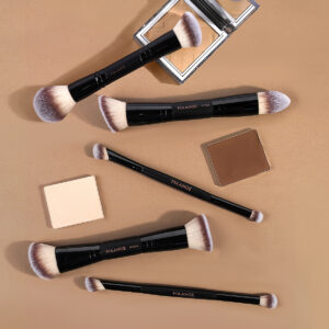 MAANGE Kit 5 Pinceaux De Maquillage à Double Embout Avec Trousse MAANGE Kit 5 Pinceaux De Maquillage à Double Embout Avec Trousse